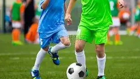 内马尔母亲毅然与22岁男友复合引关注